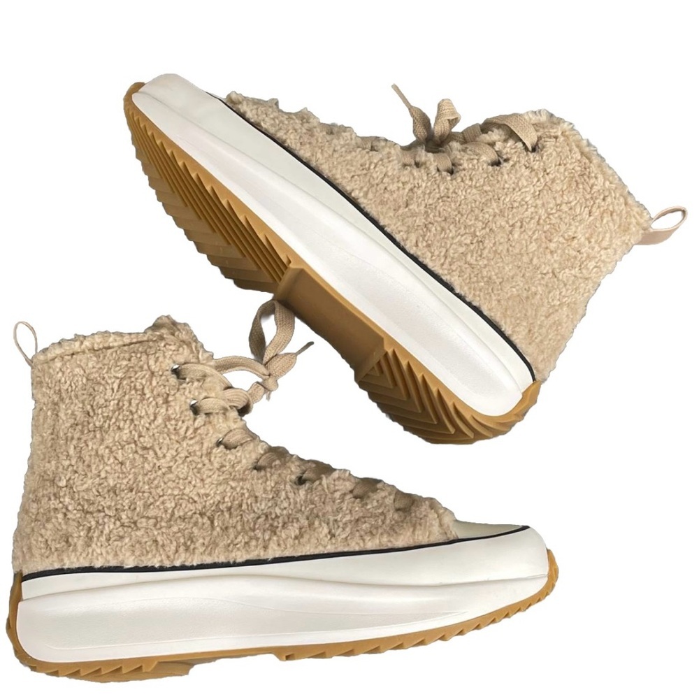 Steve Madden High Top Faux Fur Shaft Platform Sneaker Size 7.5 M Beige Y2K